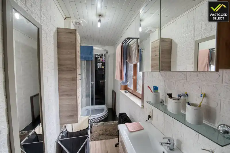 Woning met grote weide op perceel van 5.175 m2 met 3 slaapkamers in Maldegem foto 8