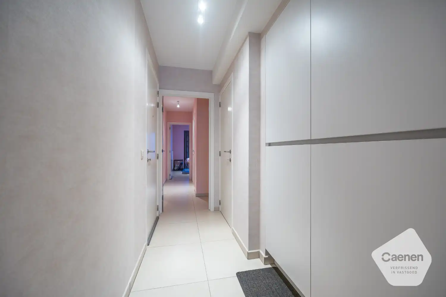 Gelijkvloers appartement te Mariakerke te huur foto 6