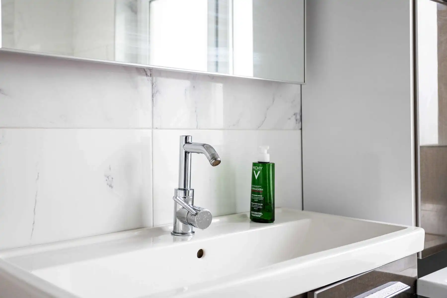 Instapklare HOB met 4 slaapkamers en tuin! foto 20