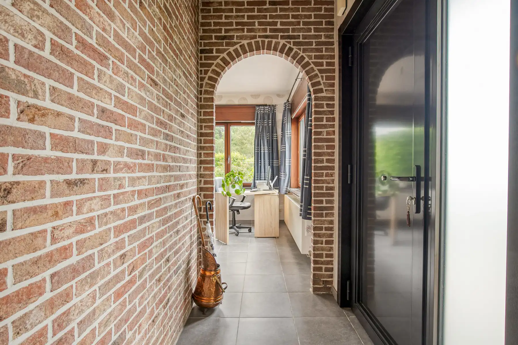 Centrum Sint-Martens-Bodegem: rustig gelegen woning foto 4
