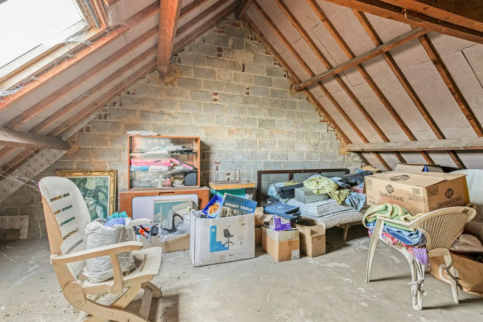 Te renoveren woning te Heurne foto 18