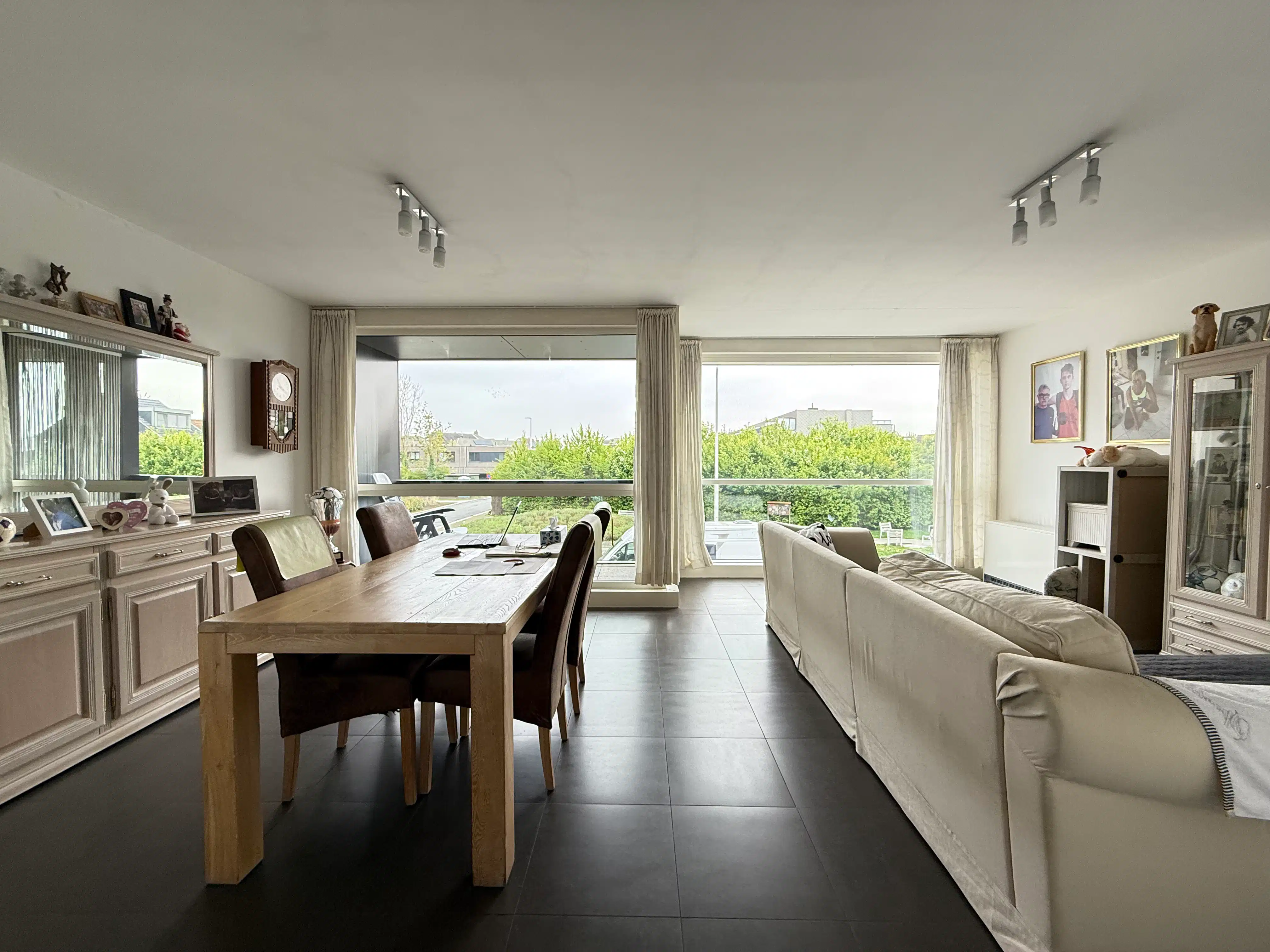 Recent appartement aan Spuikom Bredene foto 3