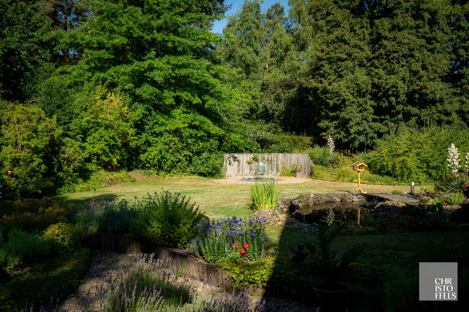 Villa van 496 m² met kantoren op een uniek perceel van 2.400 m²! foto 6