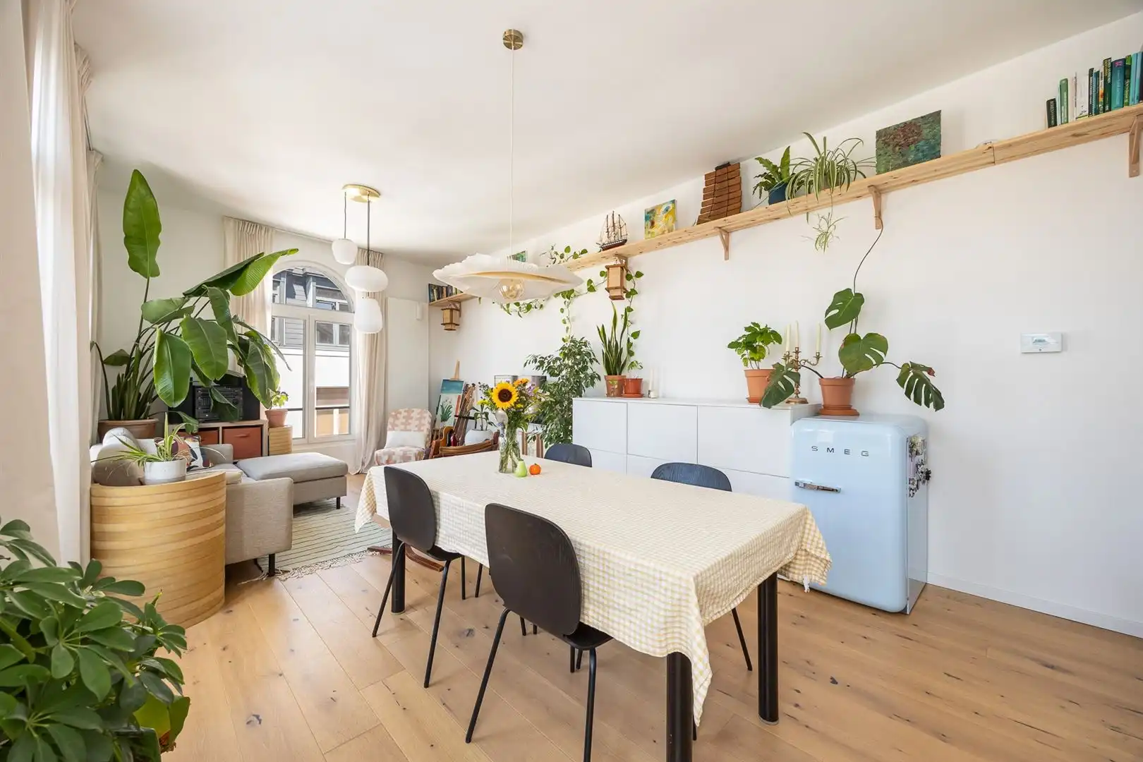 Trendy en instapklaar hoekappartement in de bruisende Universiteitsbuurt foto 5