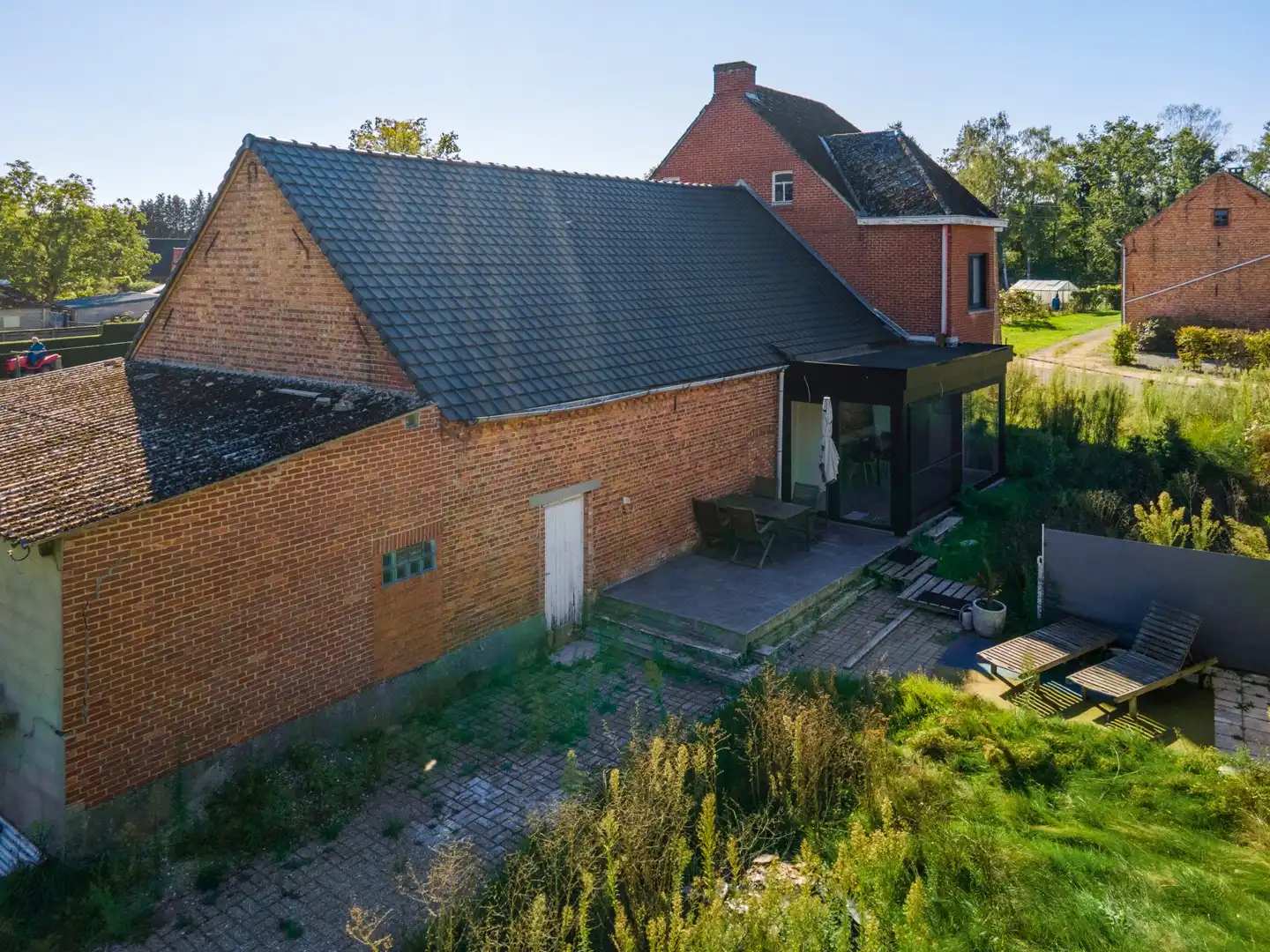 Vrijstaande woning op een ruim perceel van 3.330 m² met prachtig groen uitzicht en tal van mogelijkheden foto 31