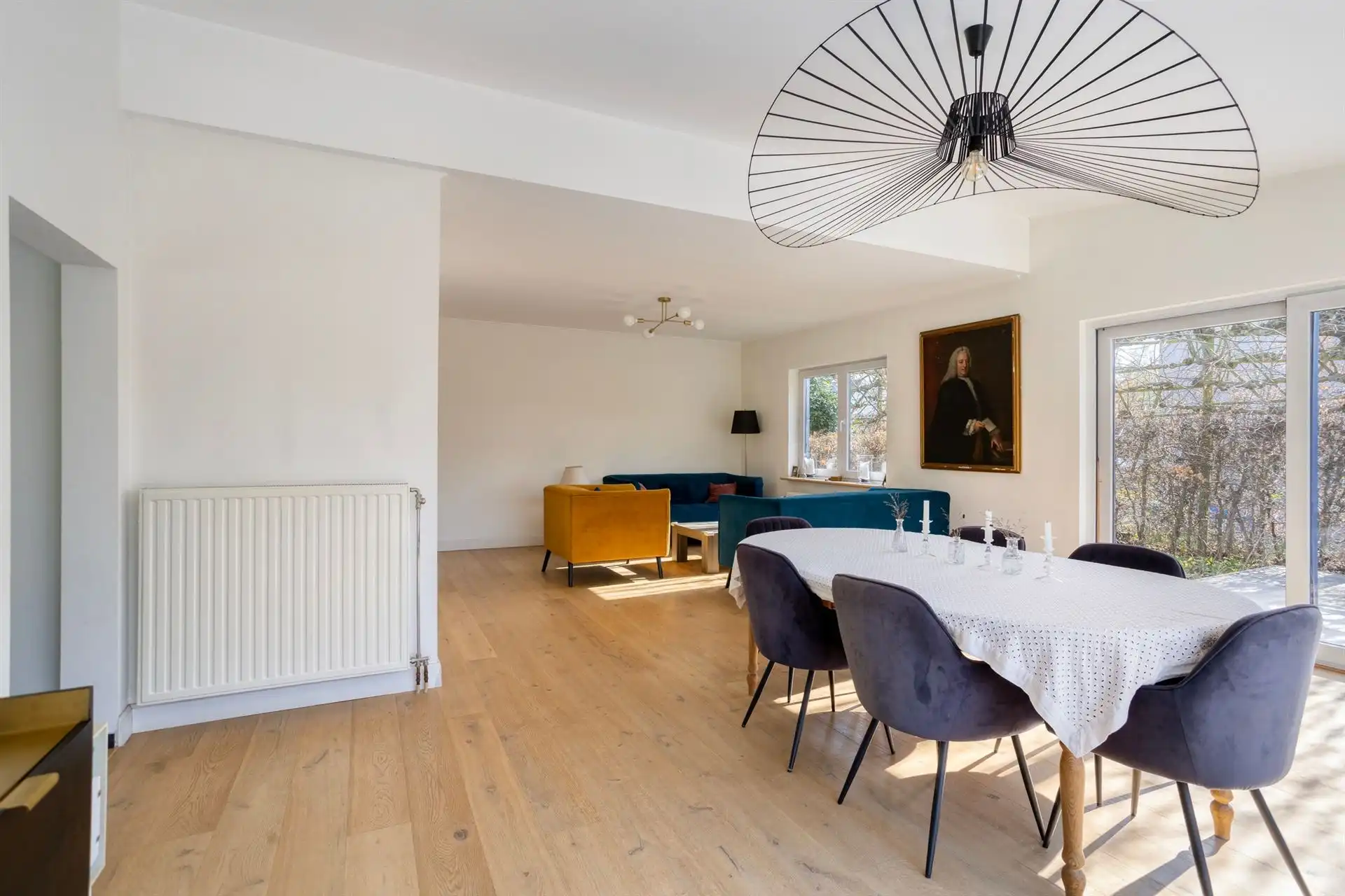 Aangename gerenoveerde villa op ruim perceel foto 10