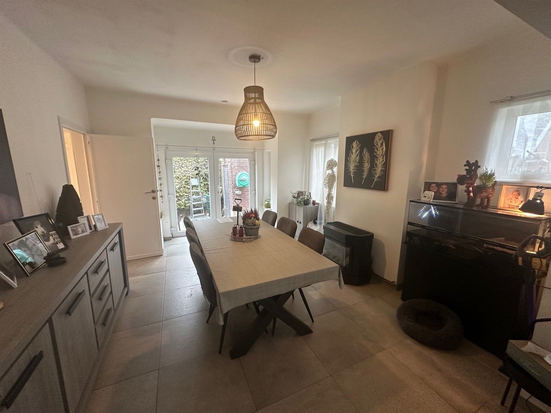 Vrijstaande woning met 2 slaapkamers, garage en tuin foto 3