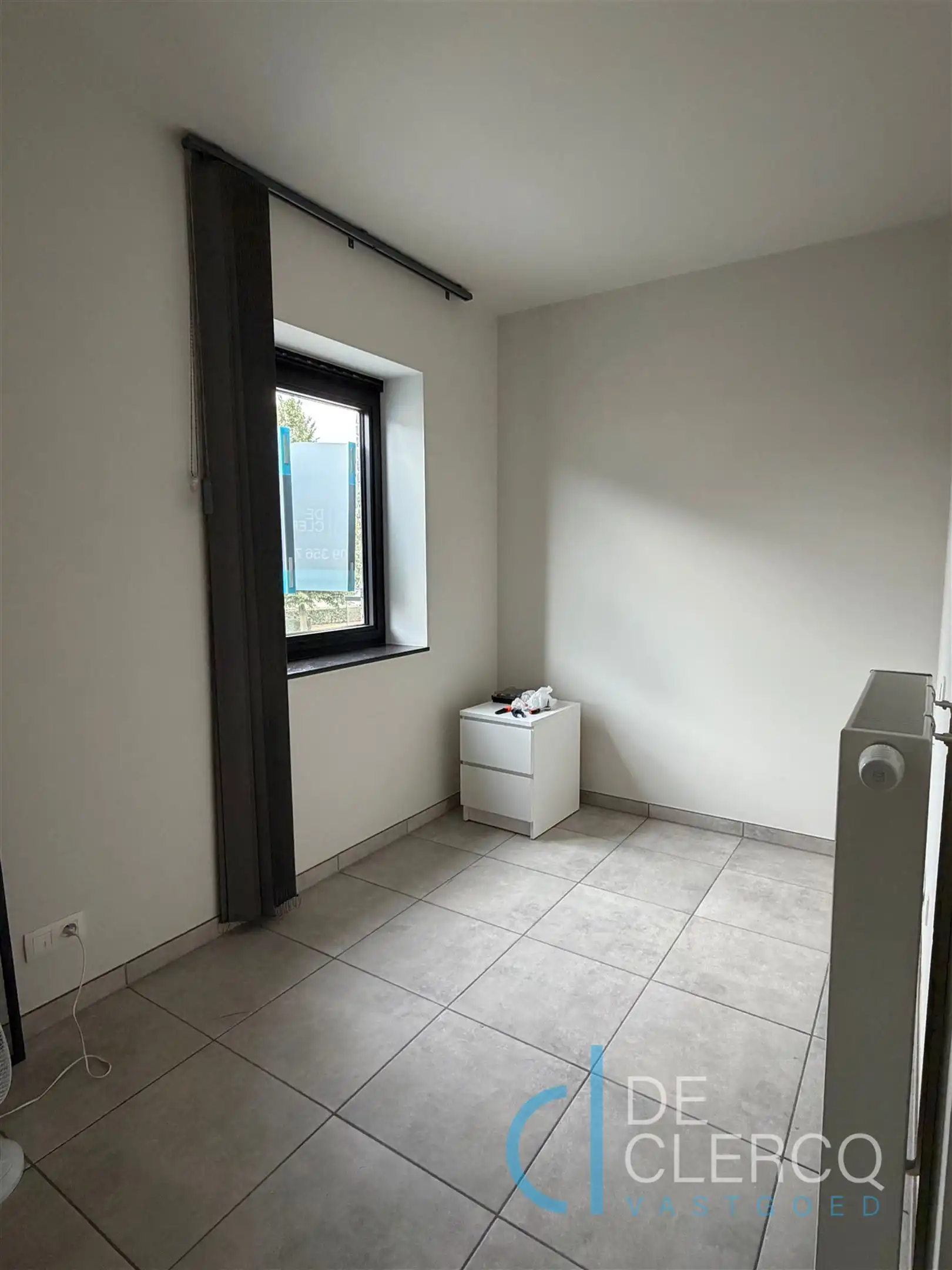 Tweeslaapkamer appartement te huur in centrum Lochristi!  foto 9