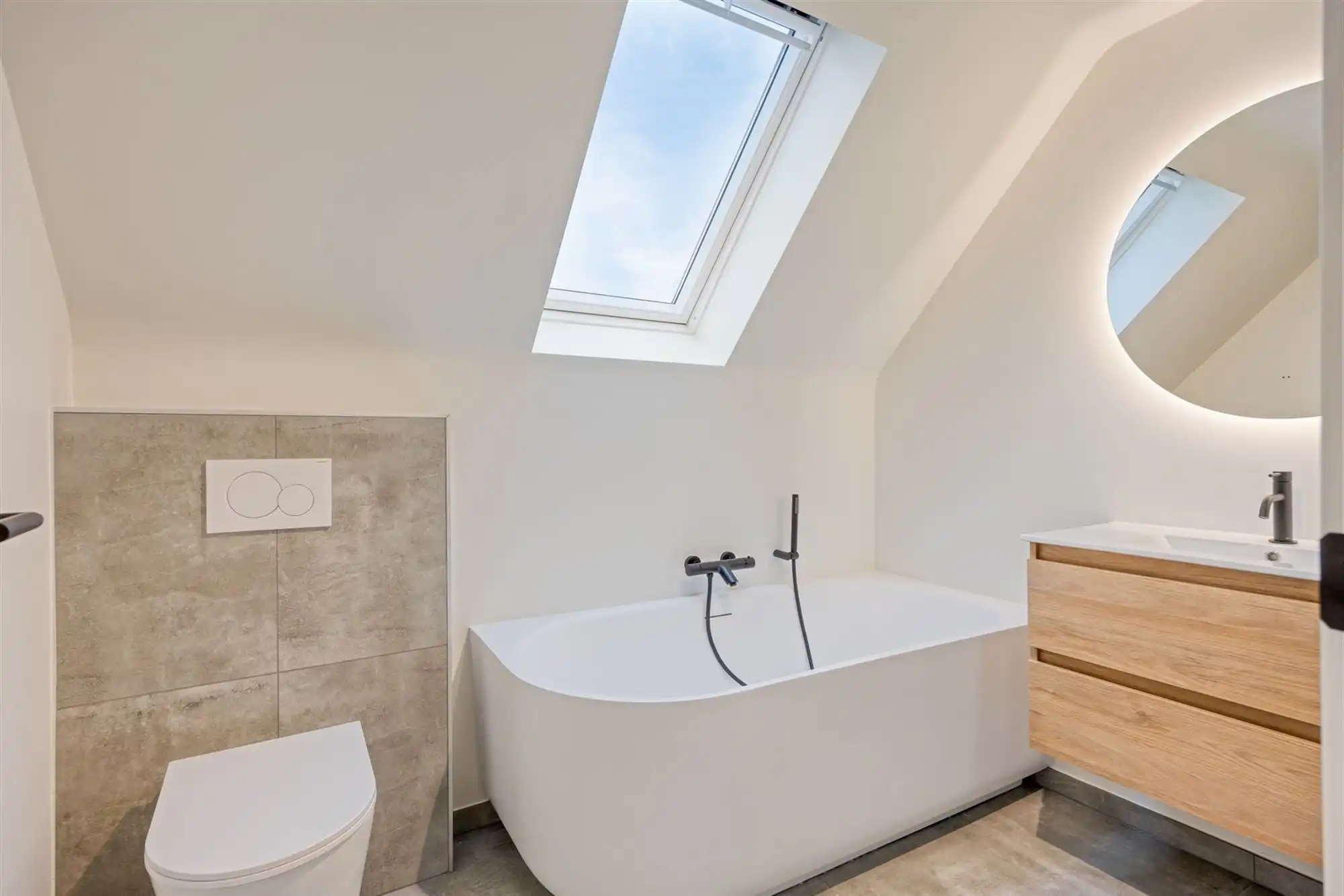 Modern afgewerkte en energie-efficiënte woning te huur foto 18