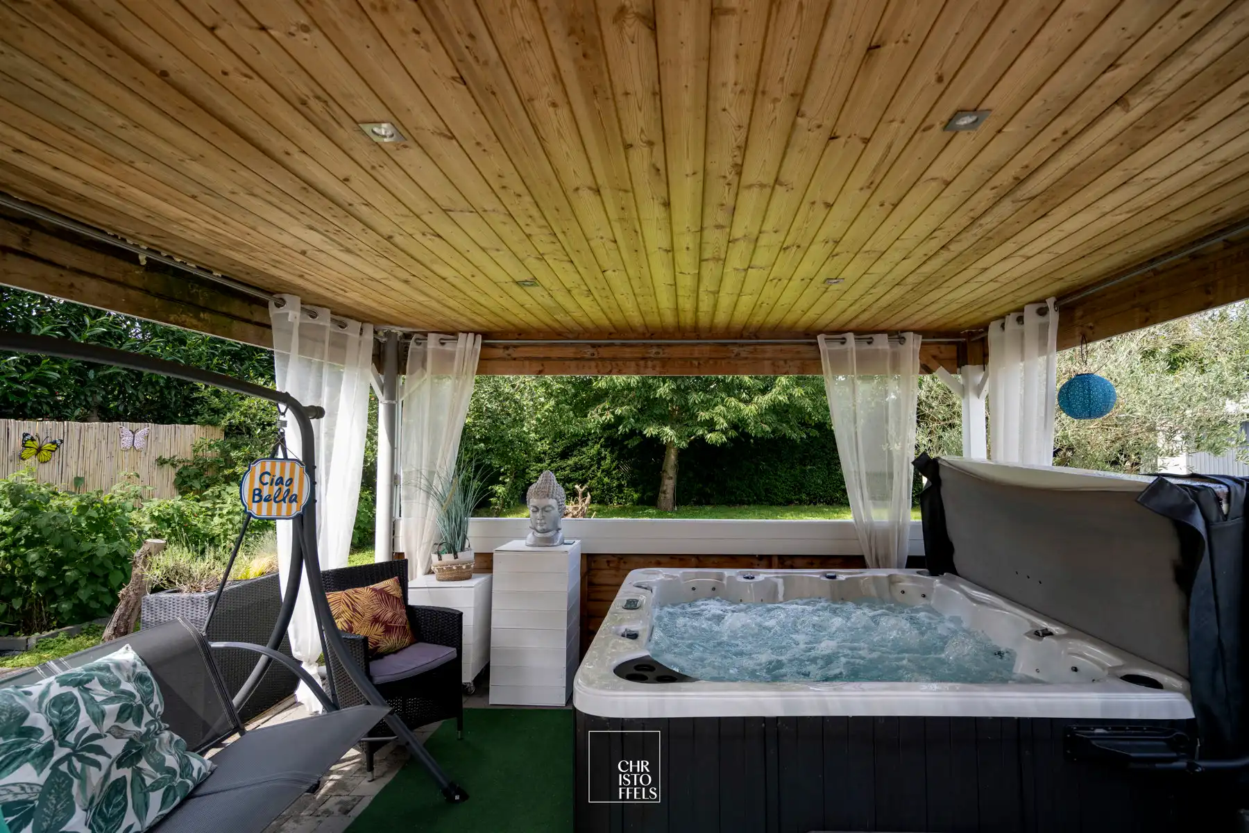 Stijlvolle villa met wellnesscomfort, aparte praktijkruimte in Maasmechelen! foto 12