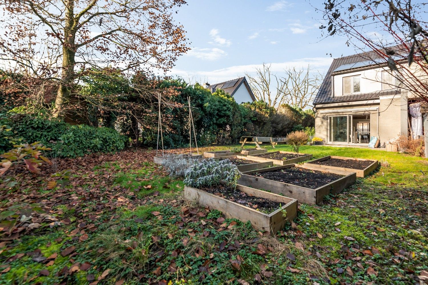 Unieke energiezuinige HOB met 3 SLPKS en grote tuin in een rustige straat in Wijnegem! foto 24