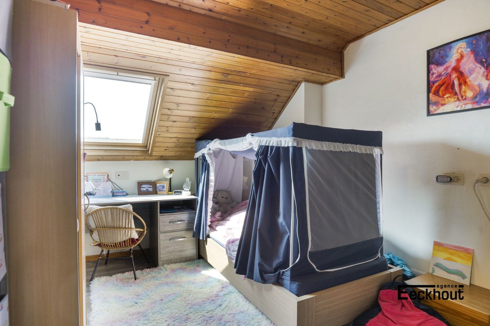Ruime woning met tuin in rustige, doodlopende straat. foto 21