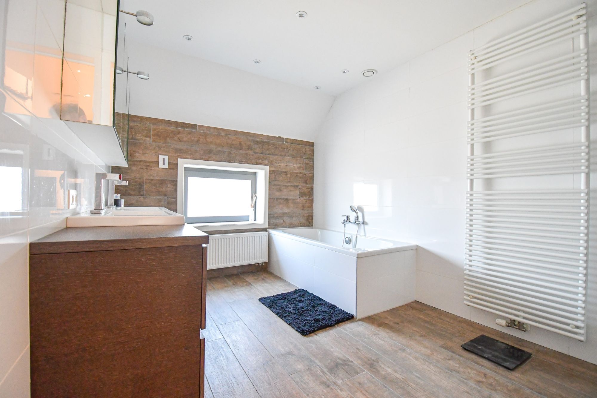 | BEZOEKMOMENT ZAT 28/06 - 11u - 12u30 | Ruime energiezuinige woning met 4 SLPKS, tuin en garage in het centrum van Klemskerke foto 20