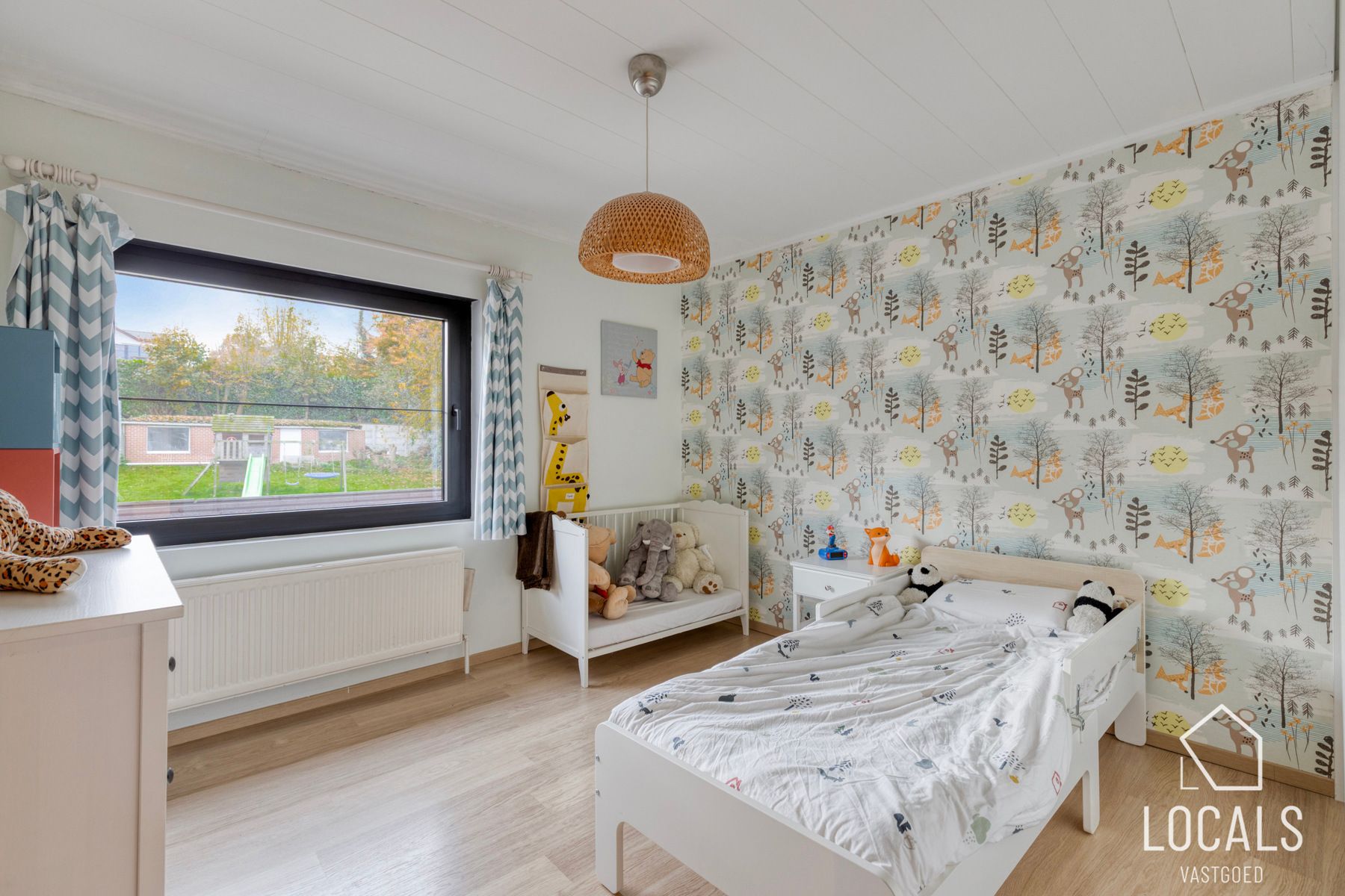 Halfopen bebouwing in het pitoreske Pollare foto 14