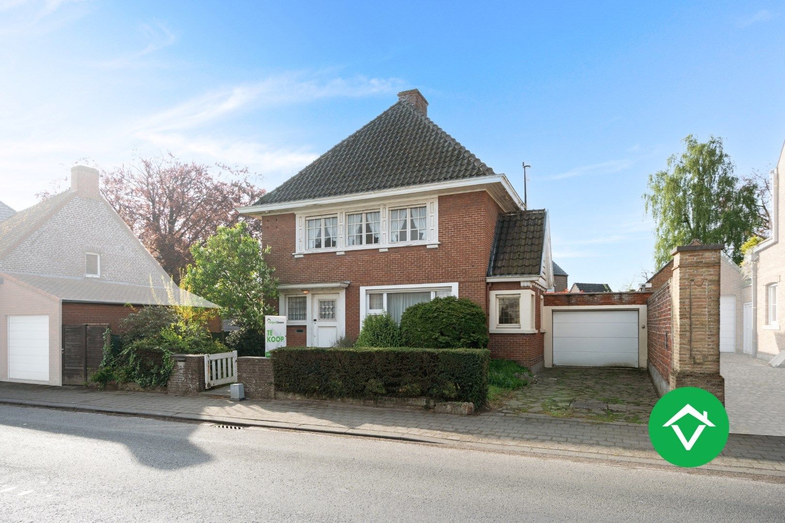 Woning met 3 slaapkamers en garage te Wingene foto 2