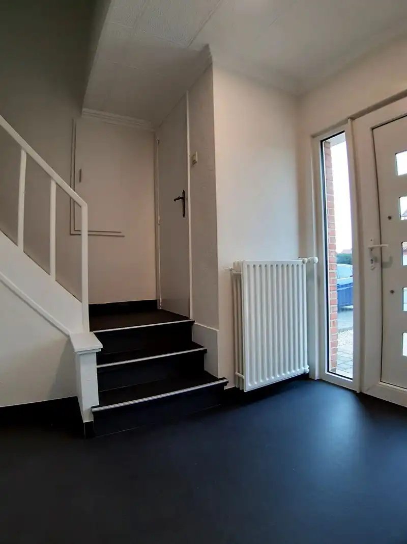 Karaktervolle driegevelwoning te Lommel foto 2