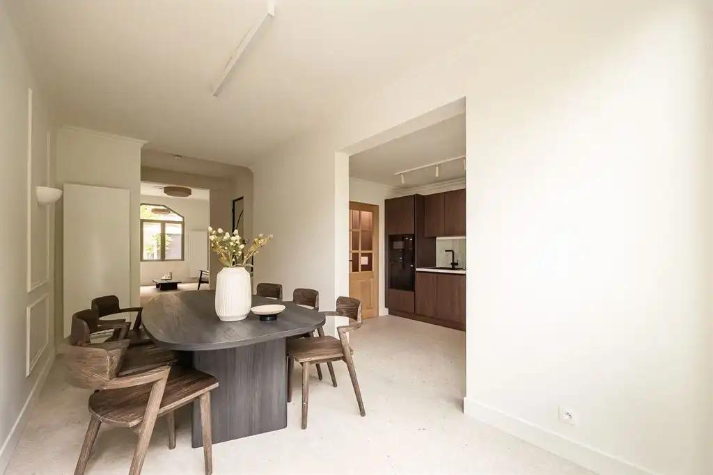 Hoogwaardig gerenoveerd herenhuis vlakbij Zurenborg foto 10