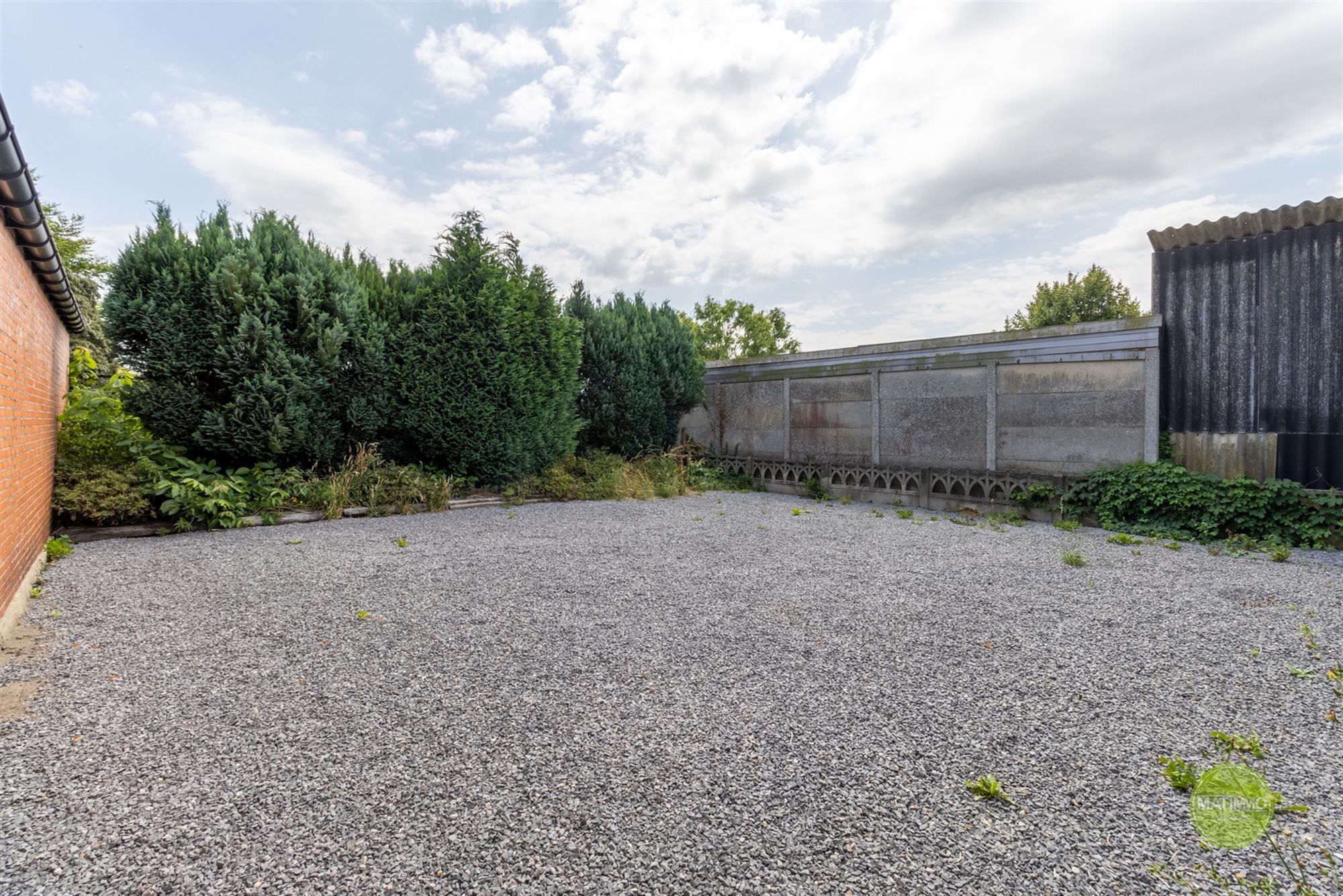 Te renoveren gezinswoning met werkhuis in Arendonk foto 22
