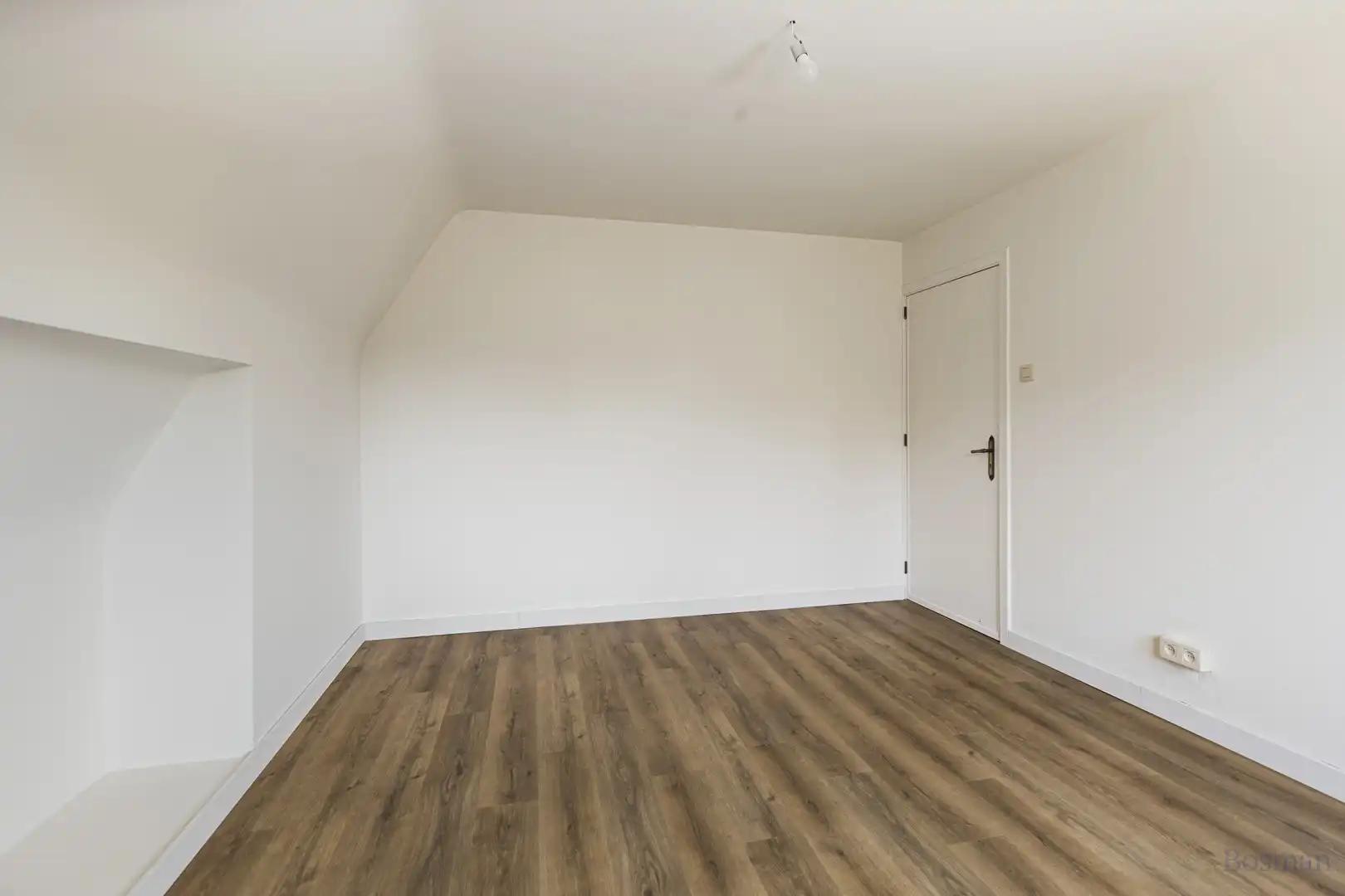 Gezinswoning te koop in centrum Tessenderlo foto 18