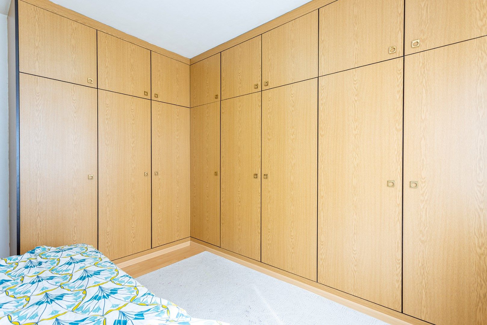 Gelijkvloers 2 slpk appartement met koer! foto 9