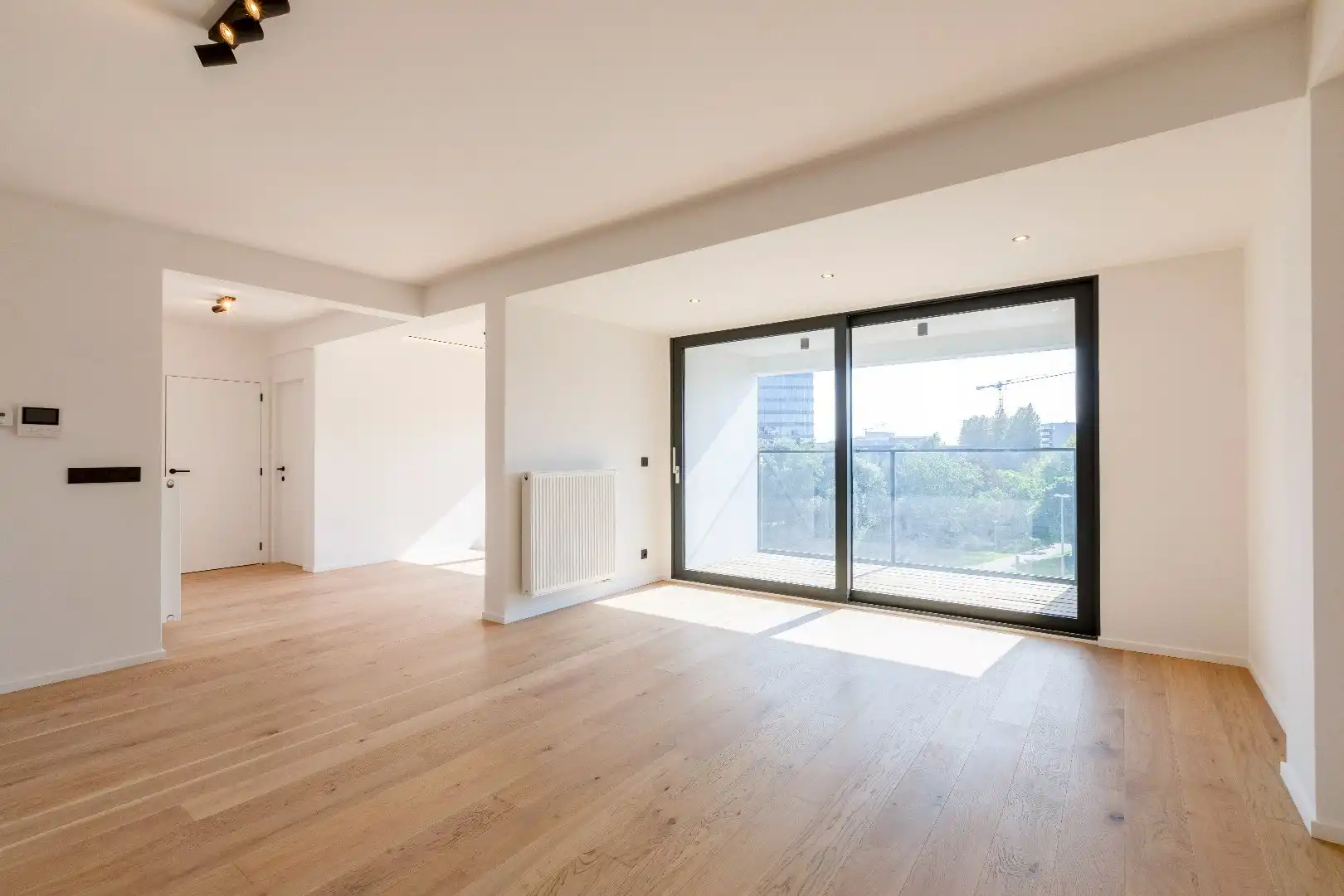 Prachtig gerenoveerd 3 slaapkamerappartement te Sint-Lievenslaan foto 2