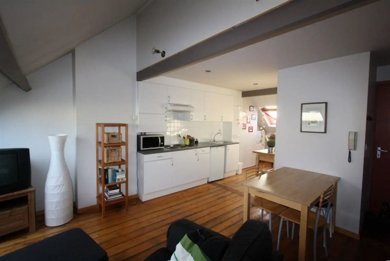 Gunstig gelegen instapklare studio foto 2