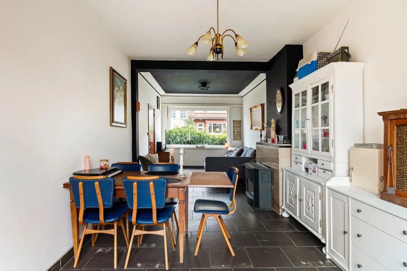 Op te frissen, grote woning met 3 à 4 slpk. en tof west-tuintje foto 5