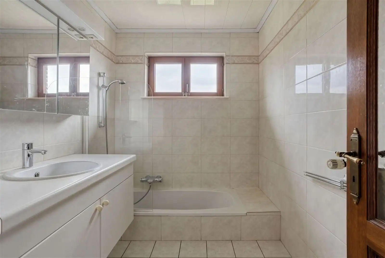 Rustig gelegen woning te Dworp foto 18