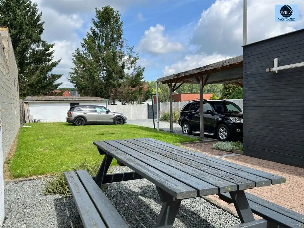 HANDELSHUIS EN APPARTEMENT MET 4 SLAAPKAMERS foto 12