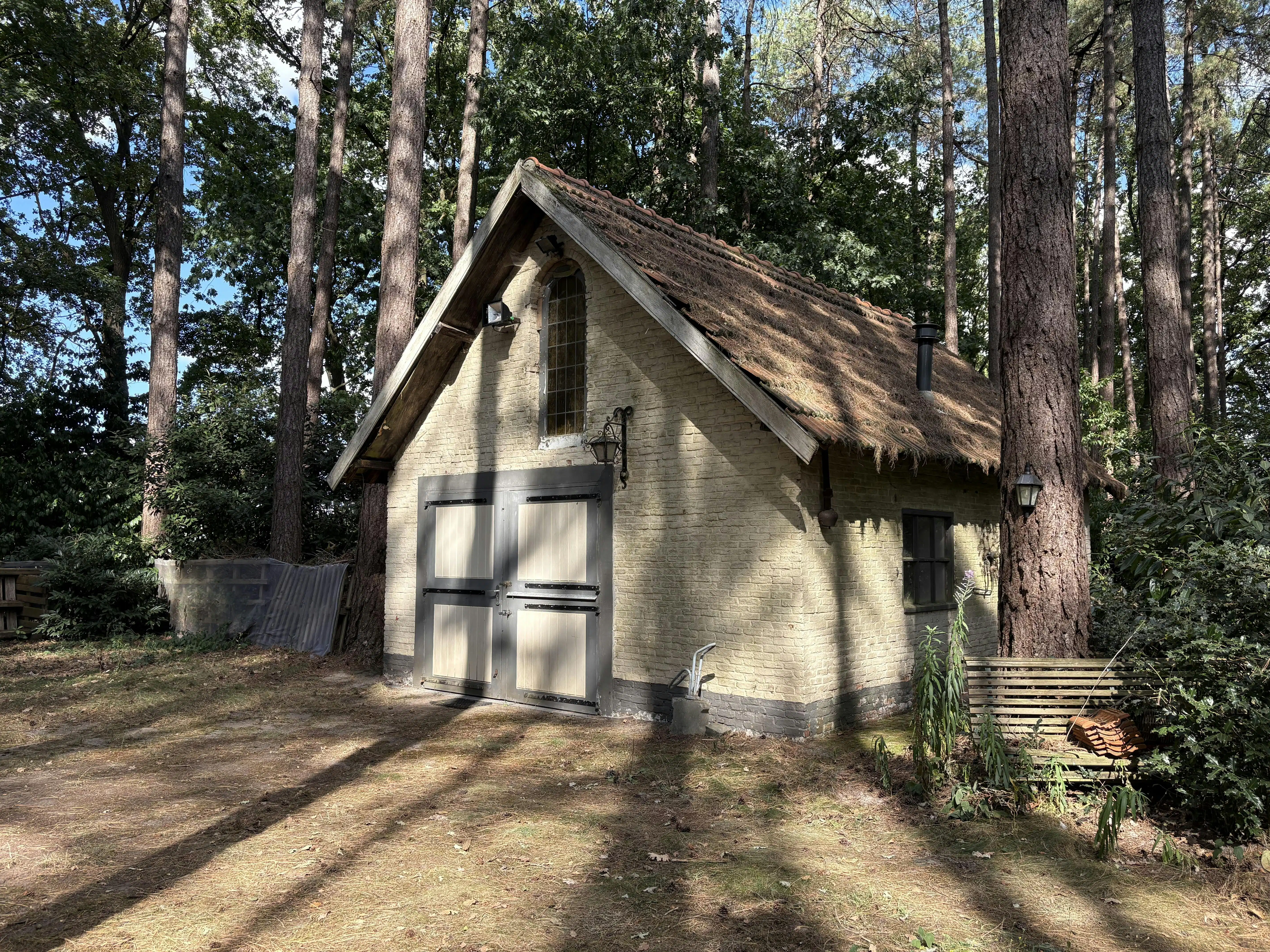 Woning met grote tuin te koop in Essen! foto 9