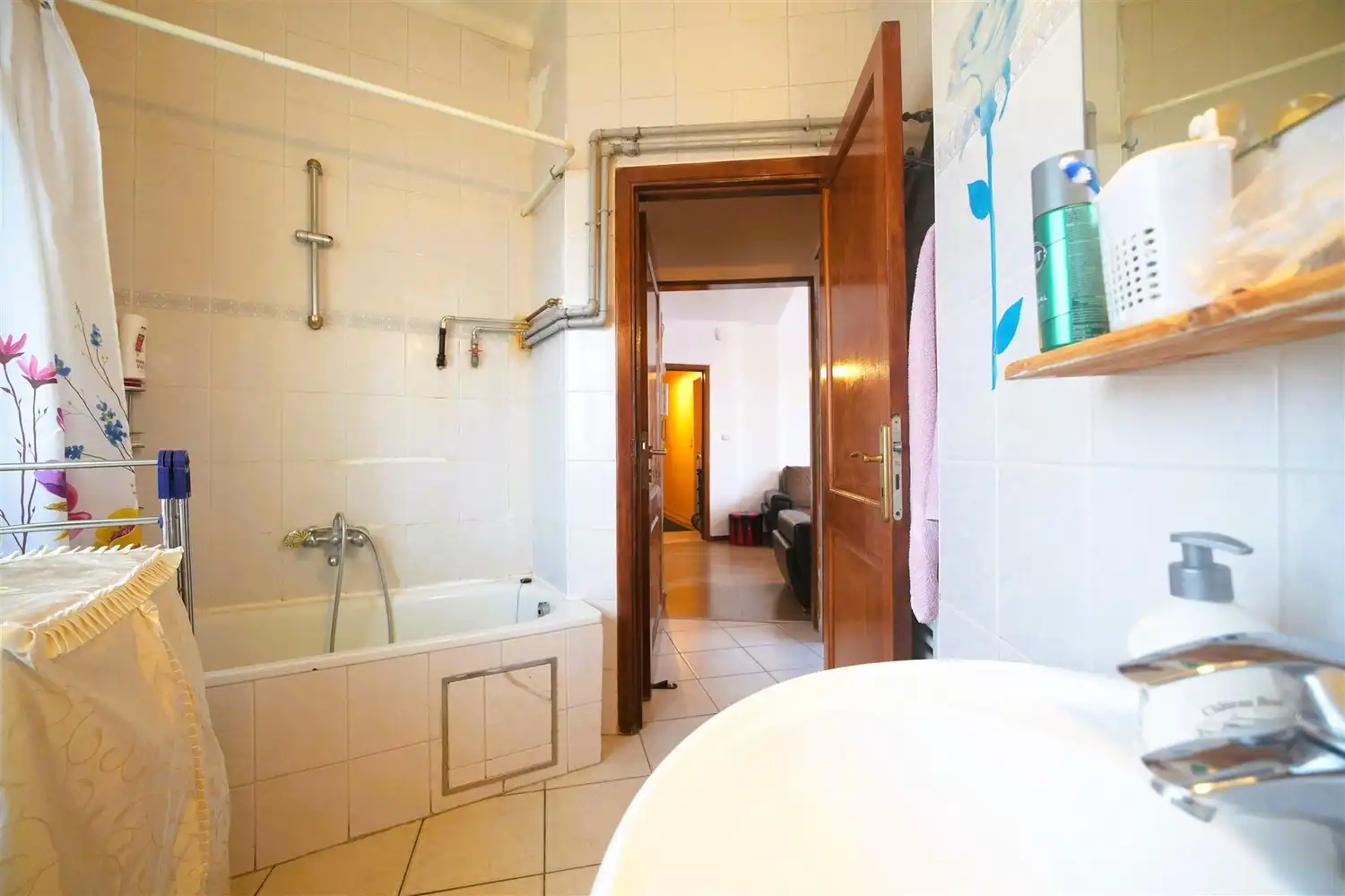 Gezellig appartement met 1 slaapkamer en terras op toplocatie in Anderlecht foto 9