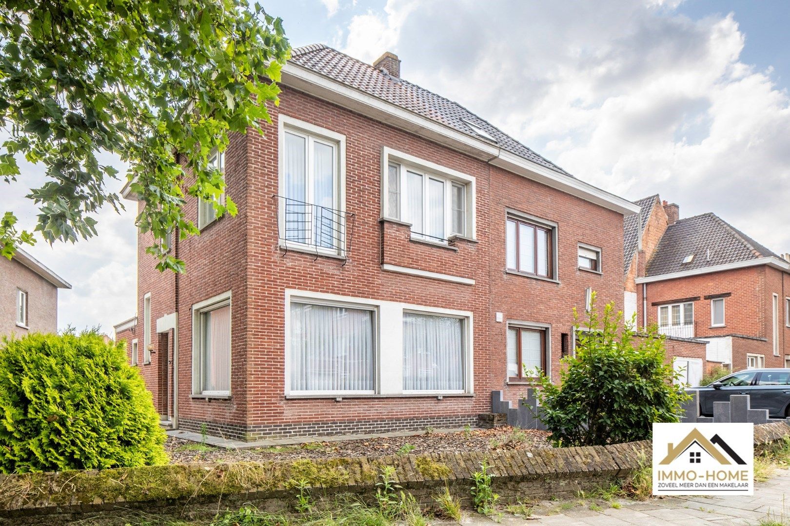 Te renoveren woning op toplocatie! foto 1