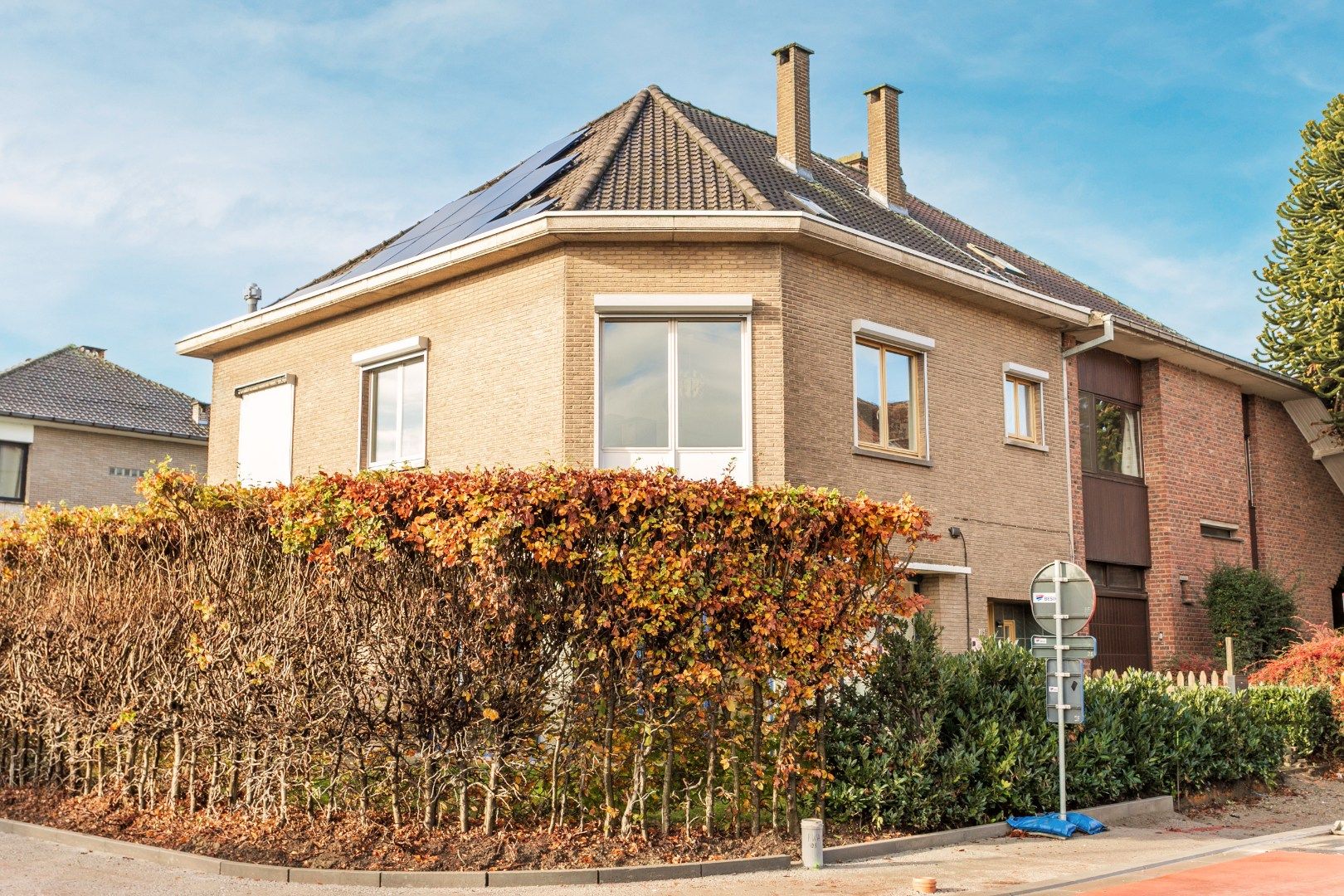 Opbrengsteigendom met 2 app in het centrum van Halle foto 18