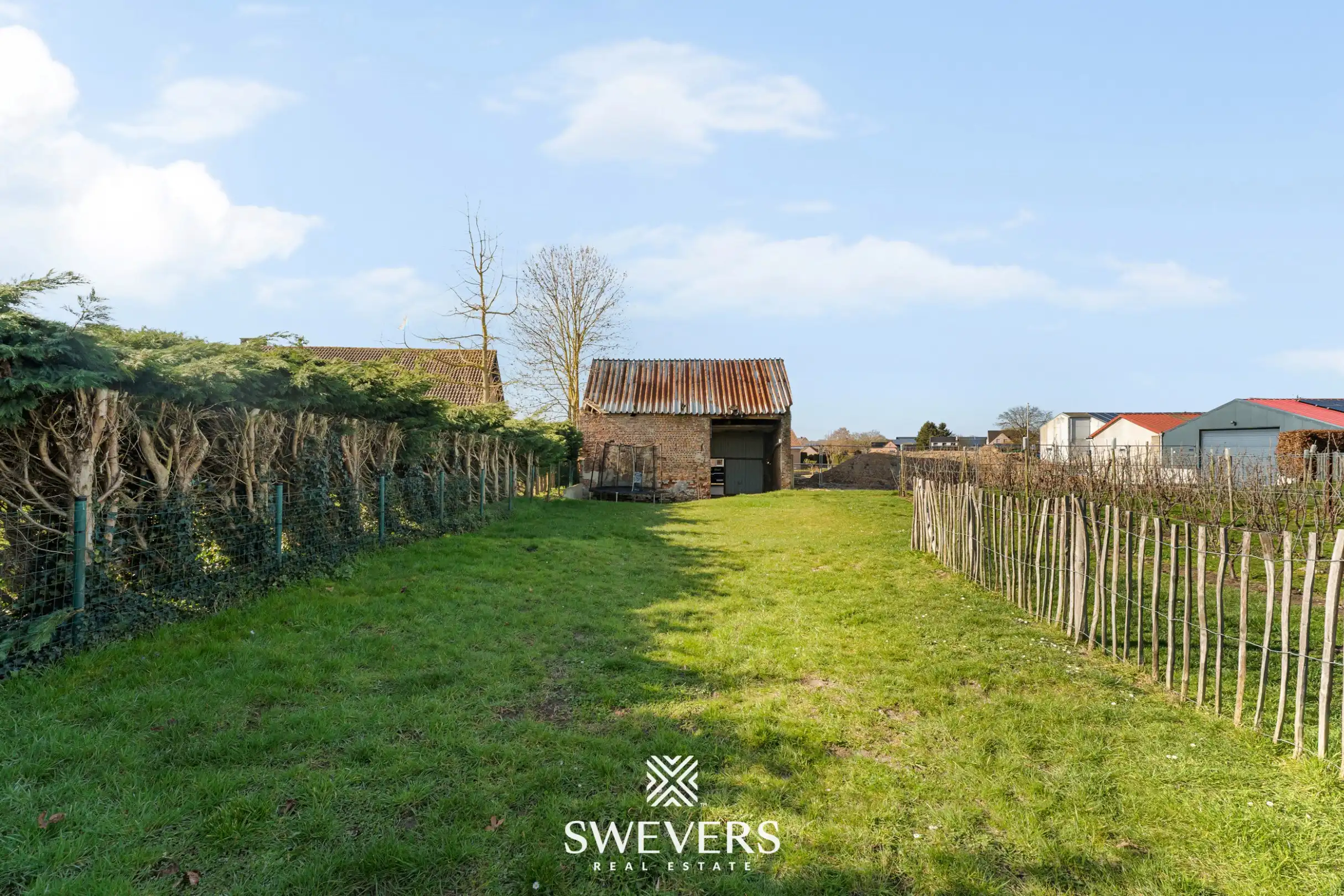 Instapklare open bebouwing met 4 slaapkamers tussen de boomgaarden in Gingelom foto 28