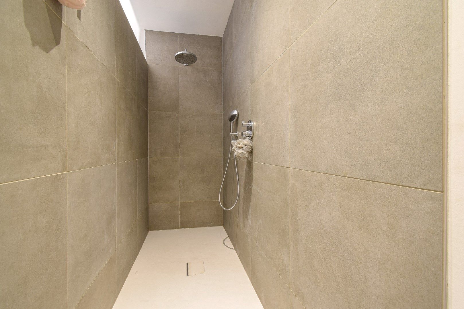 Ruim en energiezuinig luxe-appartement foto 15