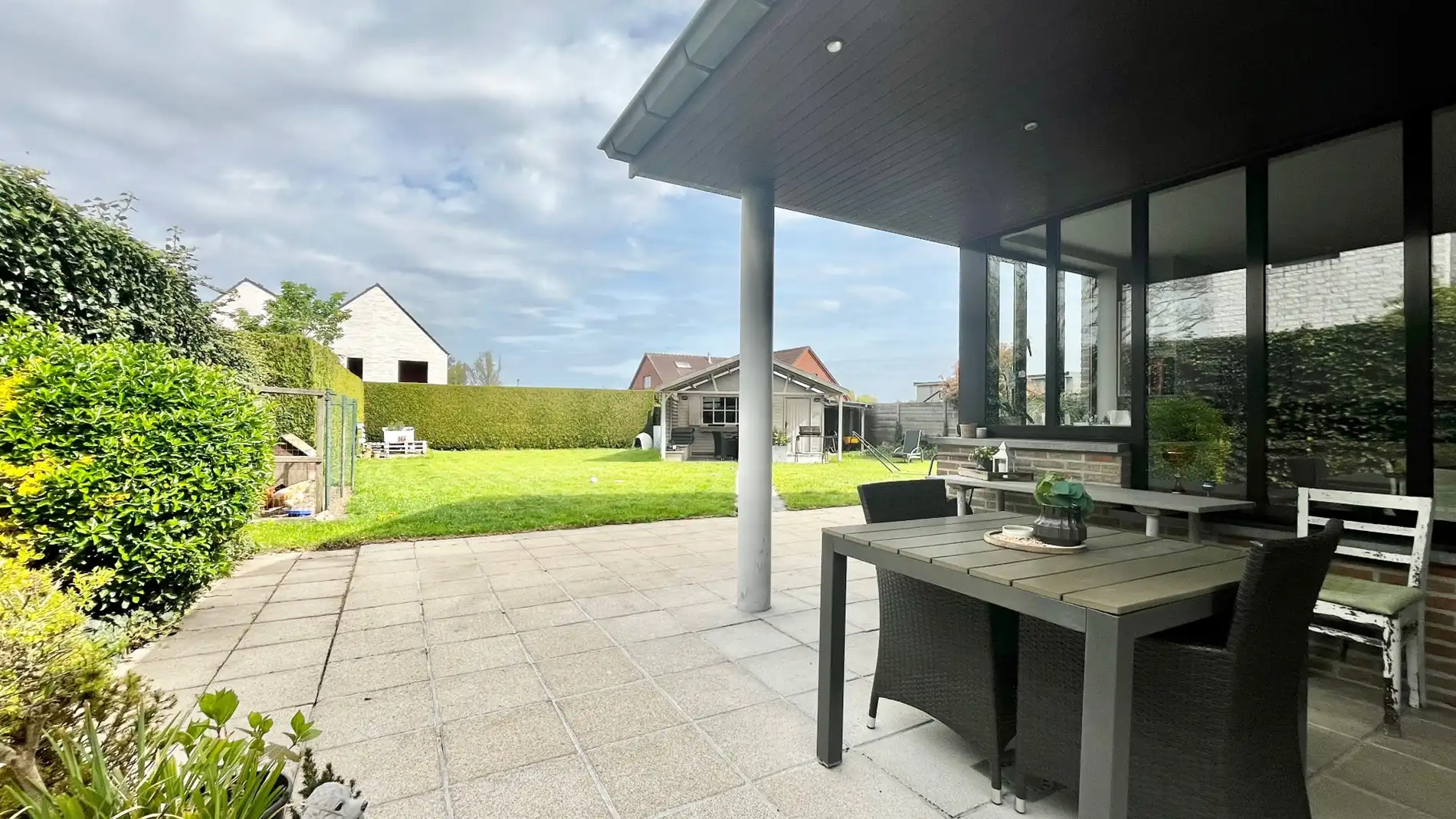 Woning met 4 slaapkamers en praktijkkamers te koop in Ingelmunster foto 23