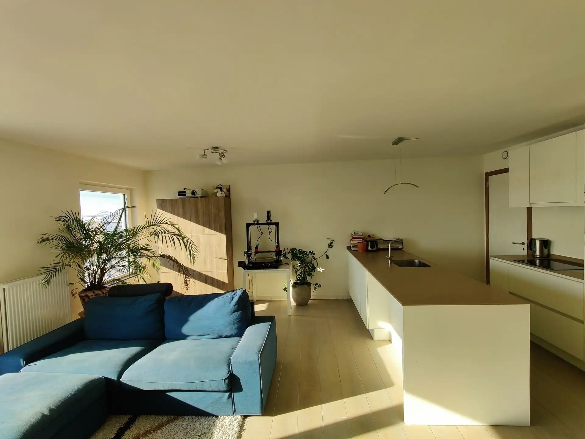 Recent instapklaar appartement met 2 slaapkamers! foto 6