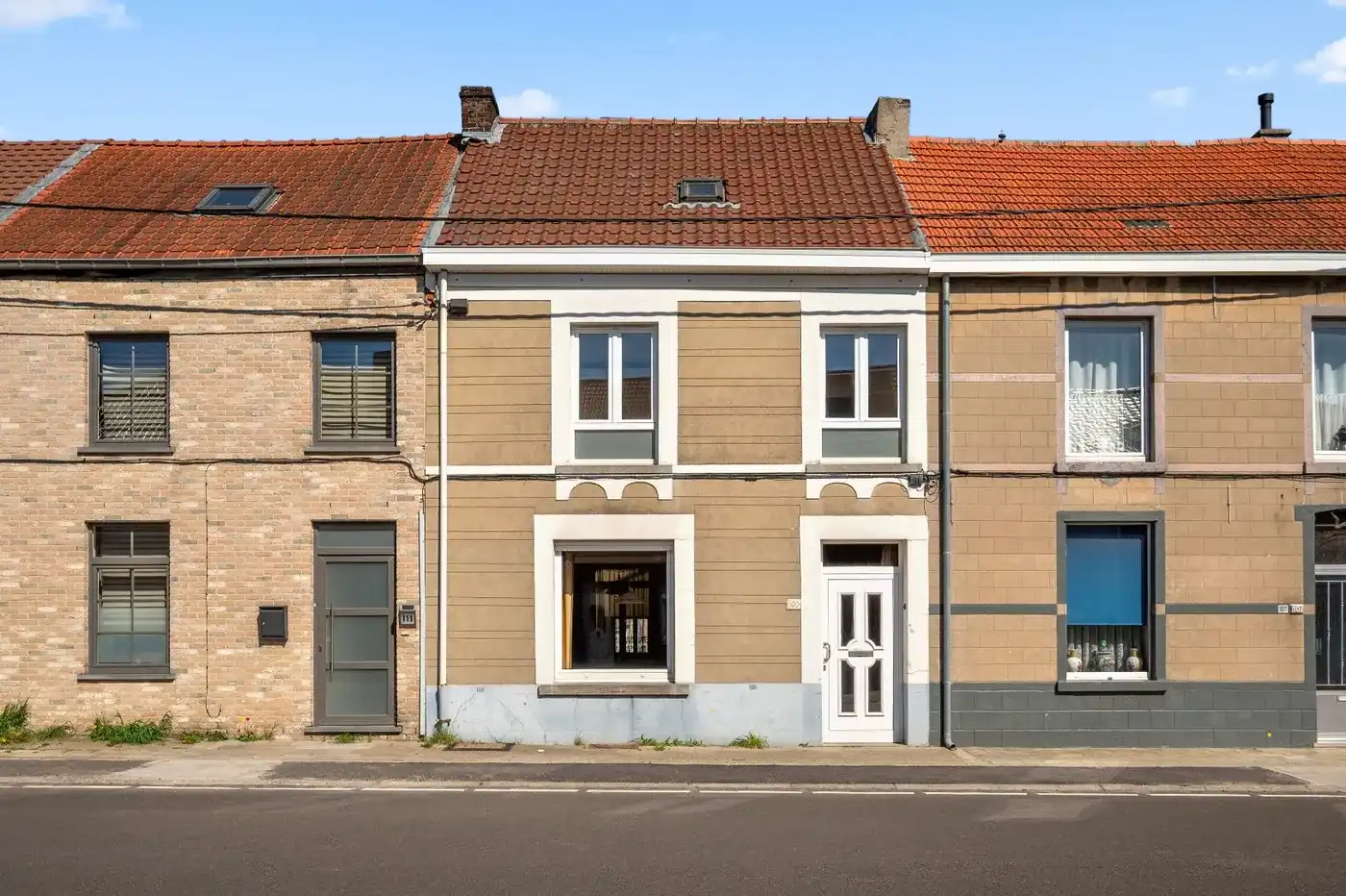 Op te frissen woning op Tiense stadsrand met 2 parkeerplaatsen foto 2