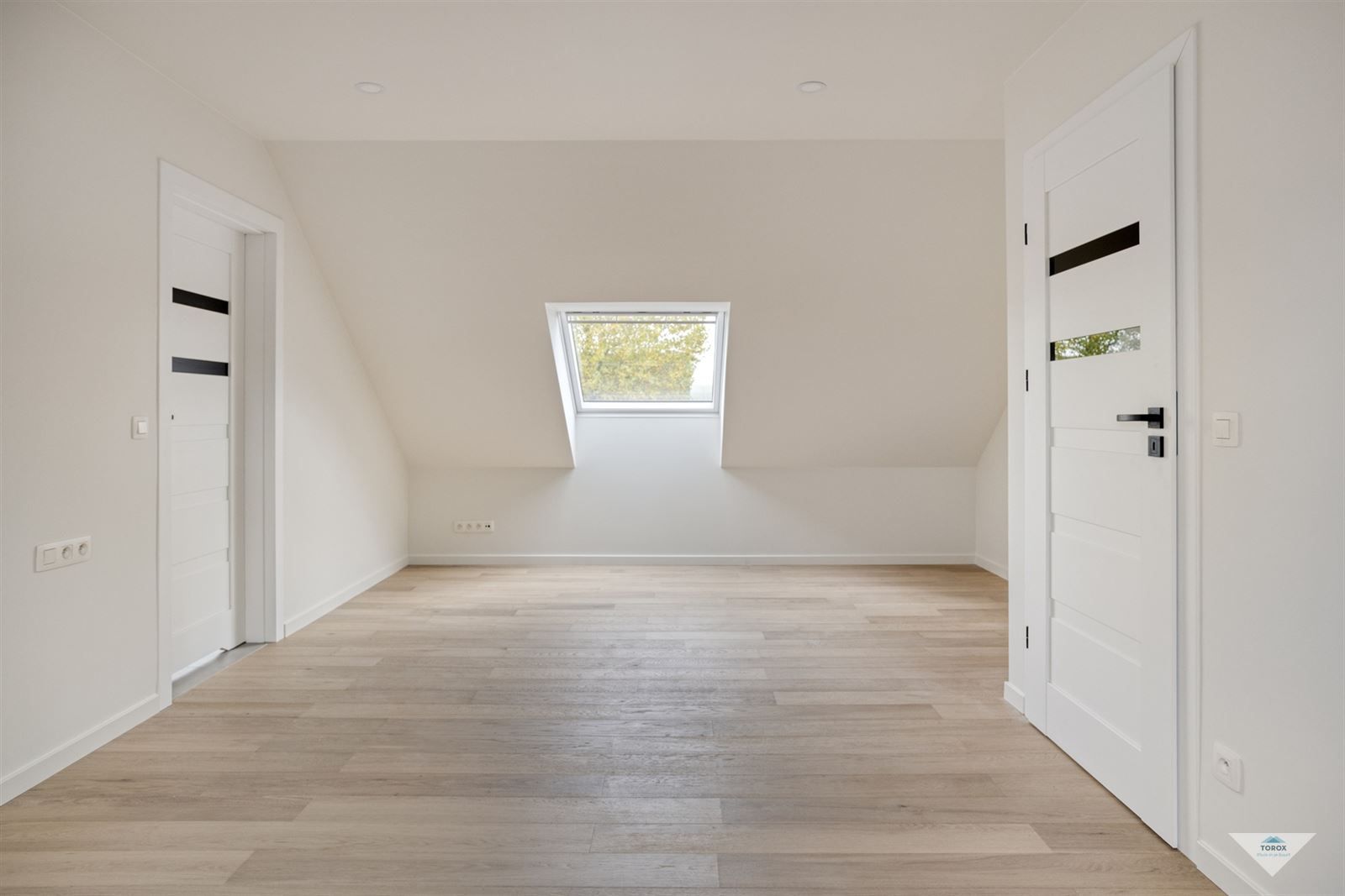Moderne nieuwbouwwoning in het hart van Scherpenheuvel foto 12
