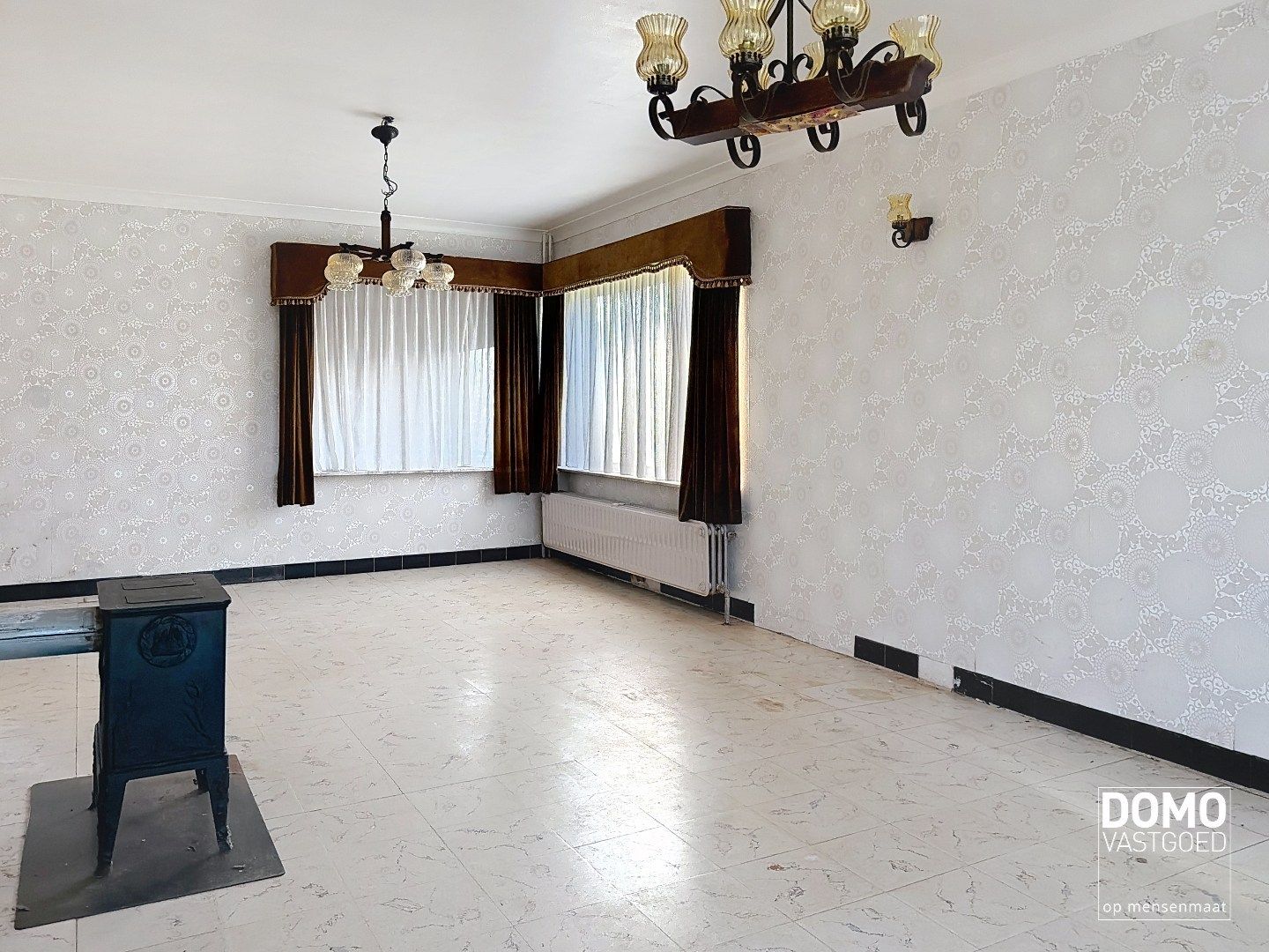 Ruime open bebouwing gelegen te Schulen met tal van mogelijkheden  foto 4