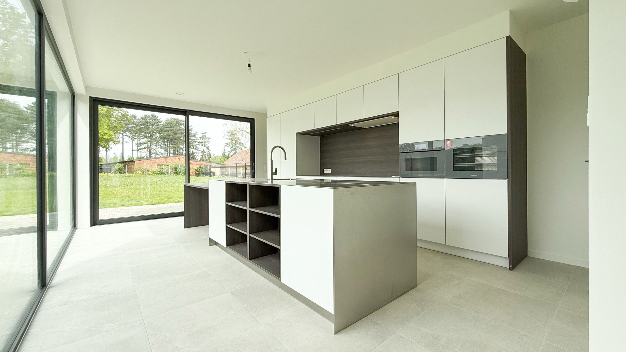 Hoogwaardig afgewerkte woning met industriële look! foto 13