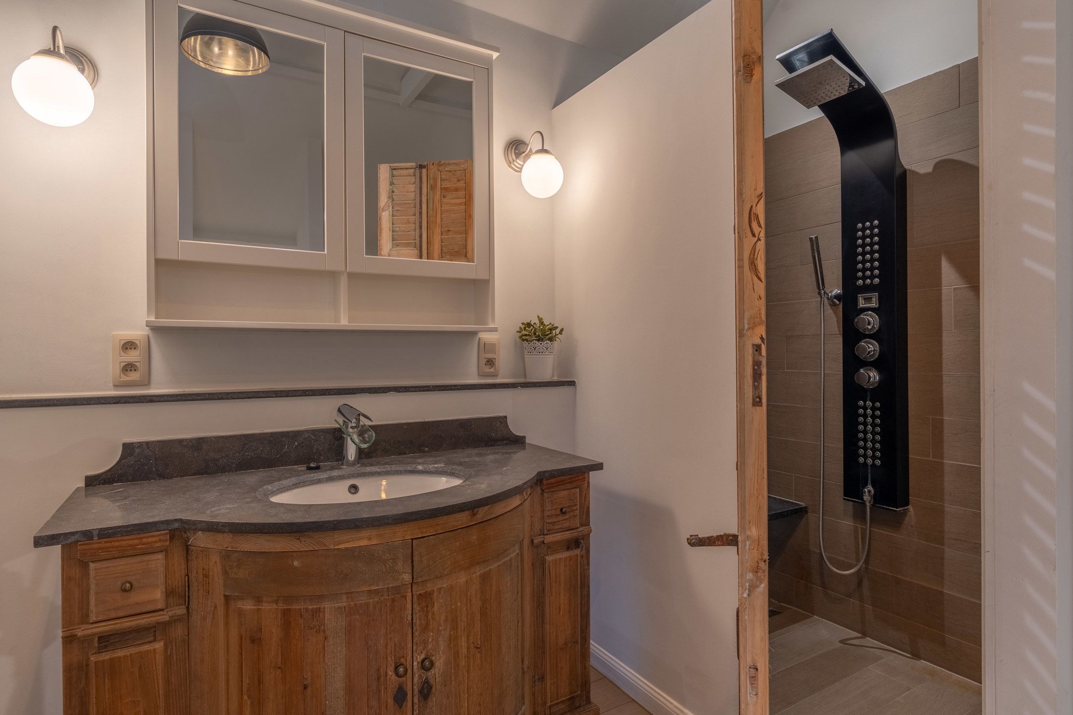 Prachtige villa met  residentiële ligging op 1.754 m² foto 44