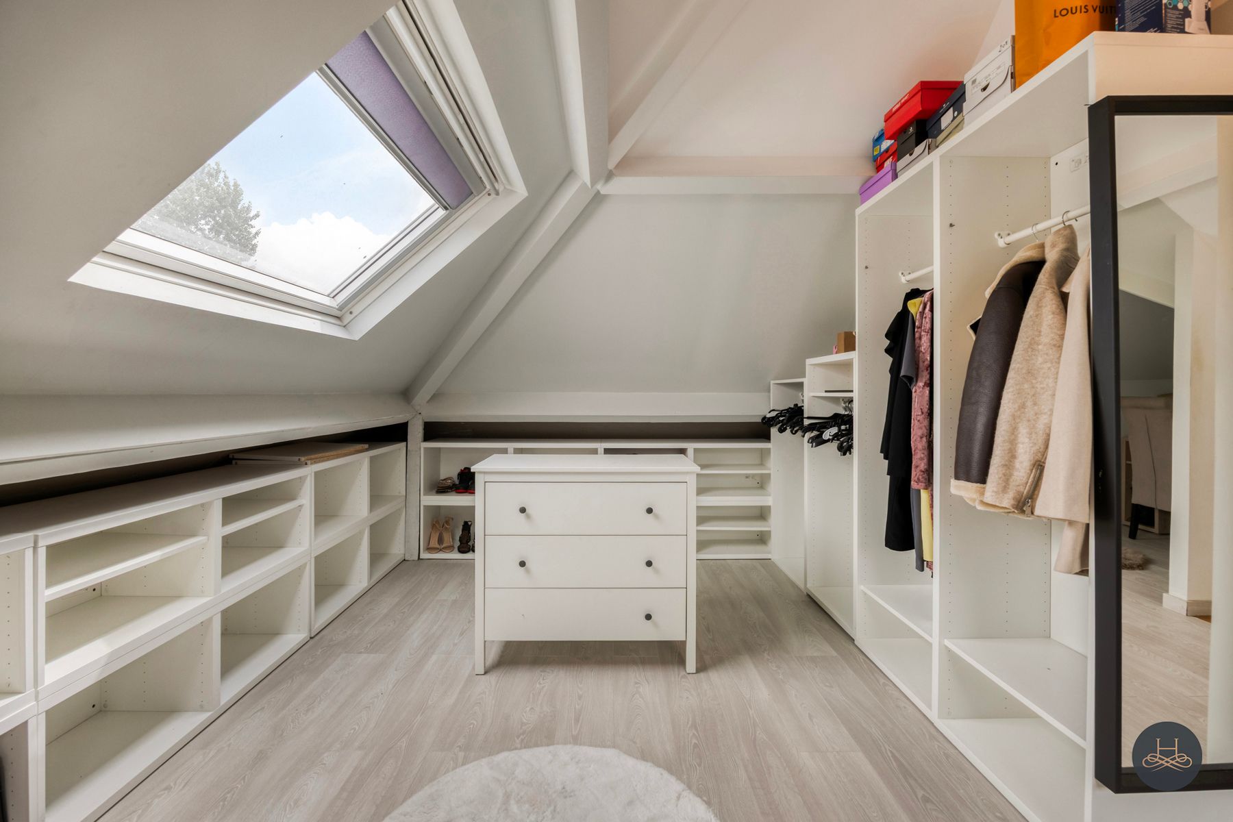 Hoogwaardig afgewerkte, ruime gezinswoning op toplocatie foto 21