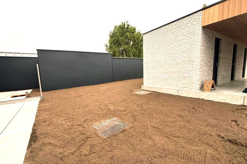 Hooglede: strakke halfopen nieuwbouwwoning met 3 slaapkamers, zuid-gerichte tuin, carport en berging op een perceel van 206 m², centrale ligging. foto 4