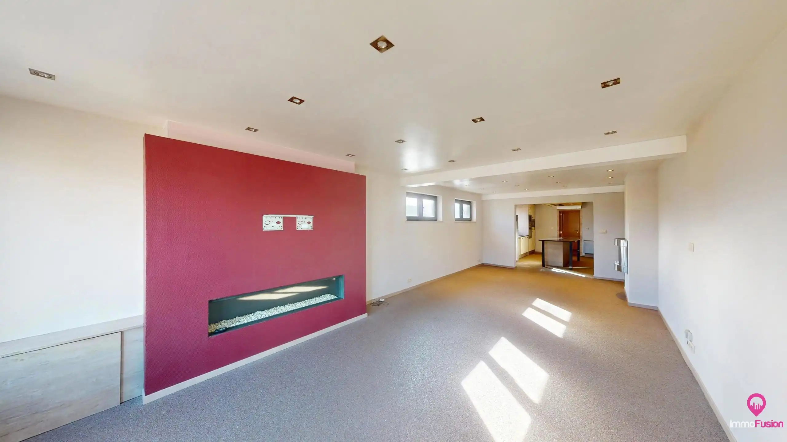 Uitstekend bereikbaar pand met magazijn, bureaus + app! foto 19