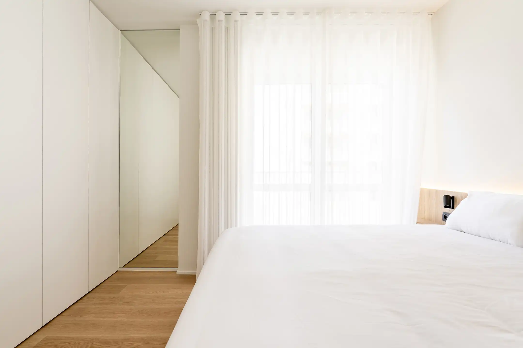 Elegant gerenoveerd appartement met open zicht in het Zoute foto 24