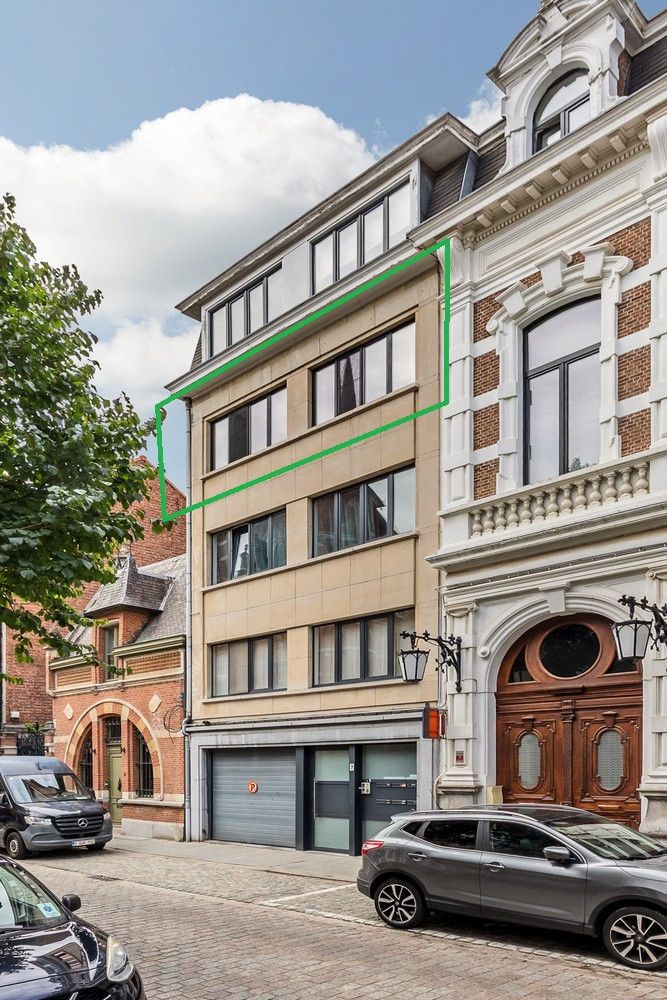 Op toplocatie te Antwerpen-Berchem: Instapklaar en energiezuinig (EPC B) luxe appartement van 127m² met zalig terras foto 2