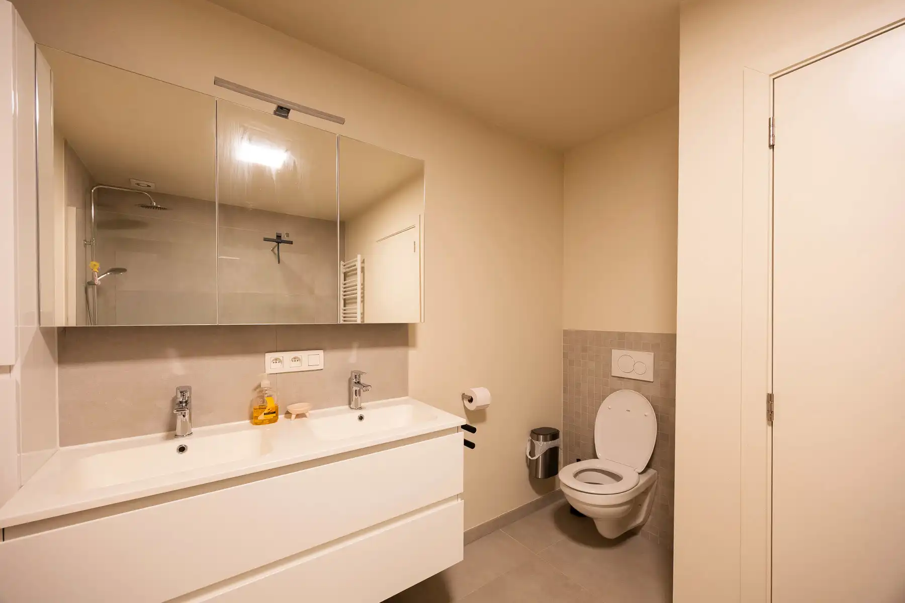 Energiezuinige woning met garagebox en leuke buitenruimte foto 19
