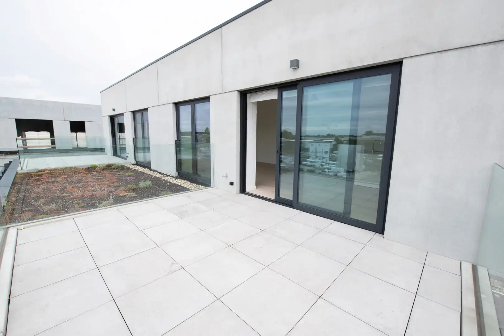 Ruime klassevolle penthouse TE HUUR in Waregem foto 14