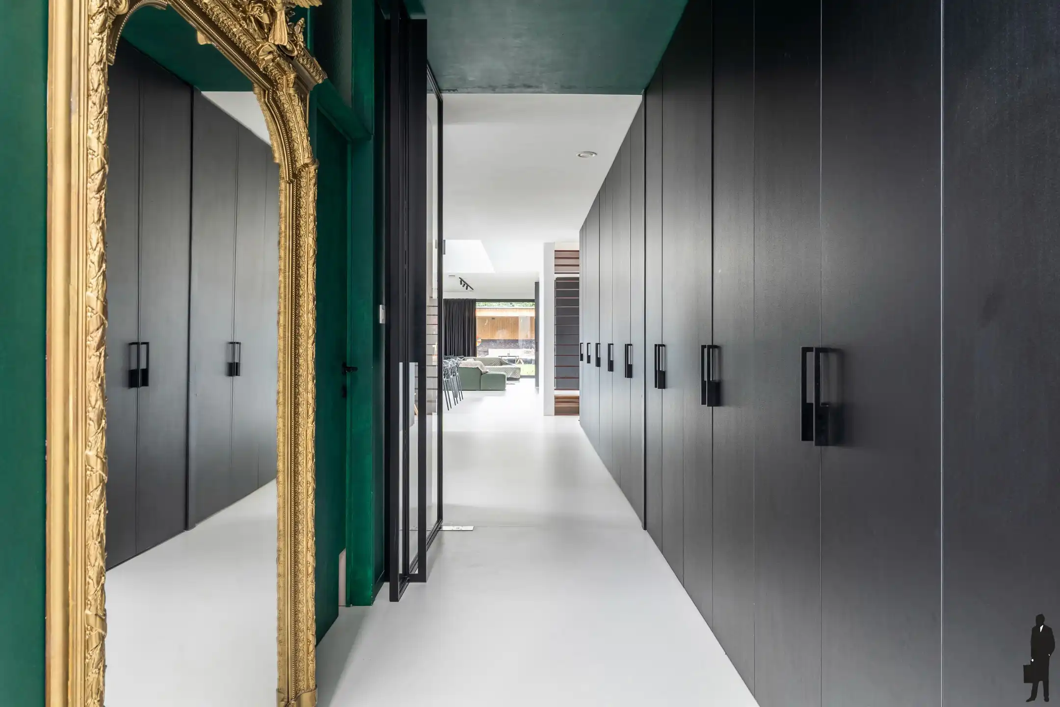 Exclusieve halfopen bebouwing met uitzonderlijke woonoppervlakte foto 3